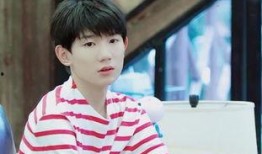 王源吃瓜娱乐,揭秘明星幕后趣事